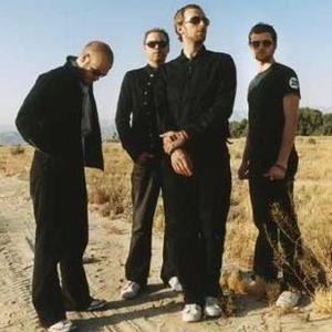 Chris Martin tiene pesadillas con Bono y Thom Yorke Chris Martin tiene pesadillas con Bono y Thom Yorke