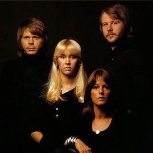 ABBA logra un récord en las listas inglesas de popularidad ABBA logra un récord en las listas inglesas de popularidad