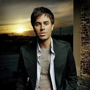 Enrique Iglesias coloca su Euphoria en el número 1 en ventas Enrique Iglesias coloca su Euphoria en el número 1 en ventas