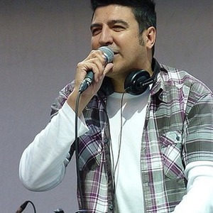 Tony Aguilar, nominado a los Premios Nacionales de Radio 2011 Tony Aguilar, nominado a los Premios Nacionales de Radio 2011
