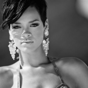Pelea de gatas: Rihanna vs Rita Ora Pelea de gatas: Rihanna vs Rita Ora