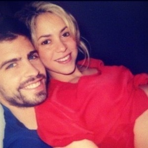 Shakira nos muestra su bombo Shakira nos muestra su bombo