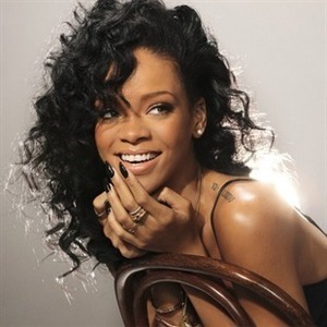 Rihanna quiere tener un hijo con Chris Brown Rihanna quiere tener un hijo con Chris Brown