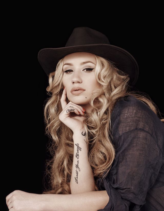 Lo nuevo de Iggy Azalea “no es lo suficientemente bueno” Lo nuevo de Iggy Azalea “no es lo suficientemente bueno”