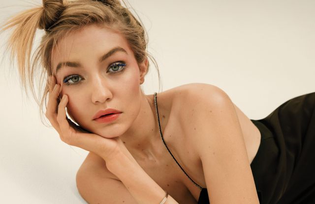 ¿Qué pasa con los lunares de Gigi Hadid? ¿Qué pasa con los lunares de Gigi Hadid?