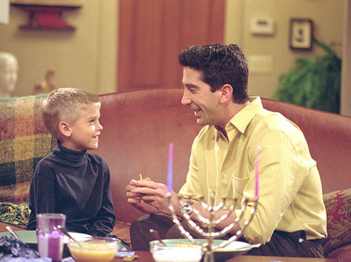 Así está ahora BEN, el hijo de Ross Geller de Friends Así está ahora BEN, el hijo de Ross Geller de Friends