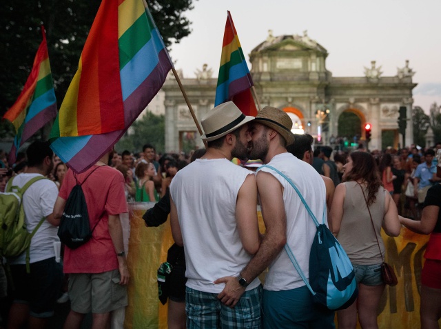 10 cosas que siempre te pasan en la manifestación del Orgullo LGTBi 10 cosas que siempre te pasan en la manifestación del Orgullo LGTBi