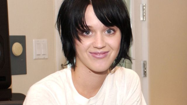 Katy Perry y otros 4 cantantes que renegaron de sus propios discos Katy Perry y otros 4 cantantes que renegaron de sus propios discos
