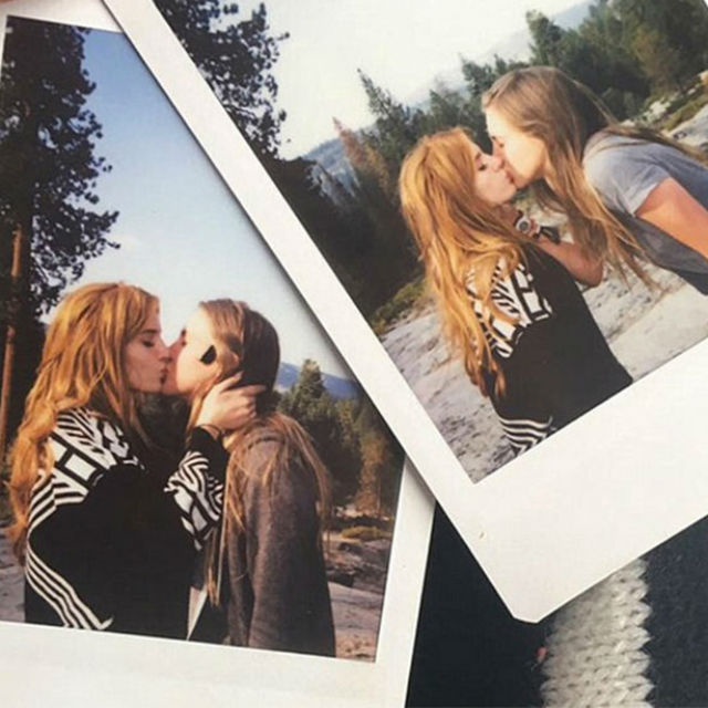 Bella Thorne Sale Del Armario Y Las Redes Arden Actualidad Los40