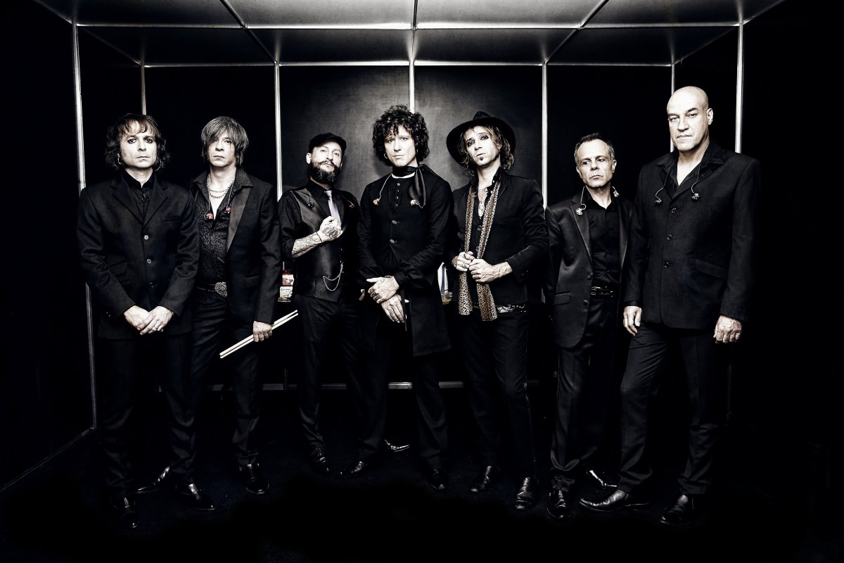 Revive las 'Mutaciones' de Bunbury Revive las 'Mutaciones' de Bunbury