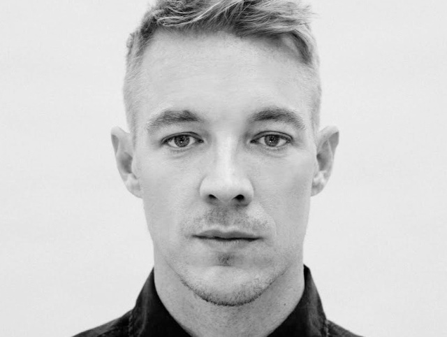 Diplo se encuentra con...¡David Bisbal! Diplo se encuentra con...¡David Bisbal!