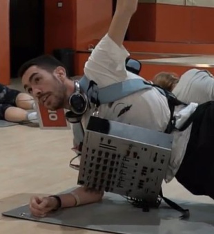 El Boli Venenoso se convierte en profesor de baile al ritmo de Beyoncé