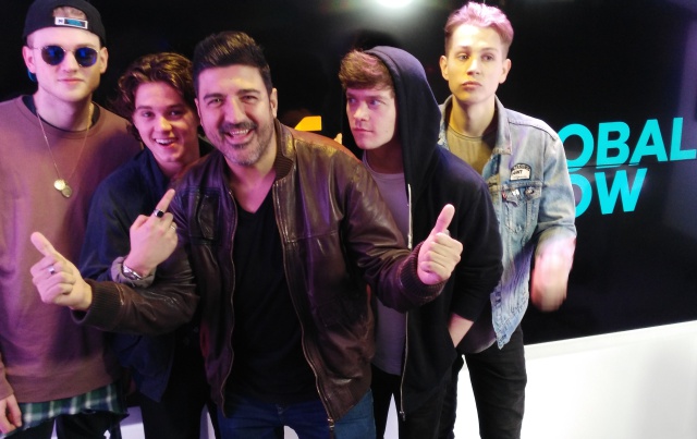 Tony Aguilar entrevista a The Vamps Tony Aguilar entrevista a The Vamps