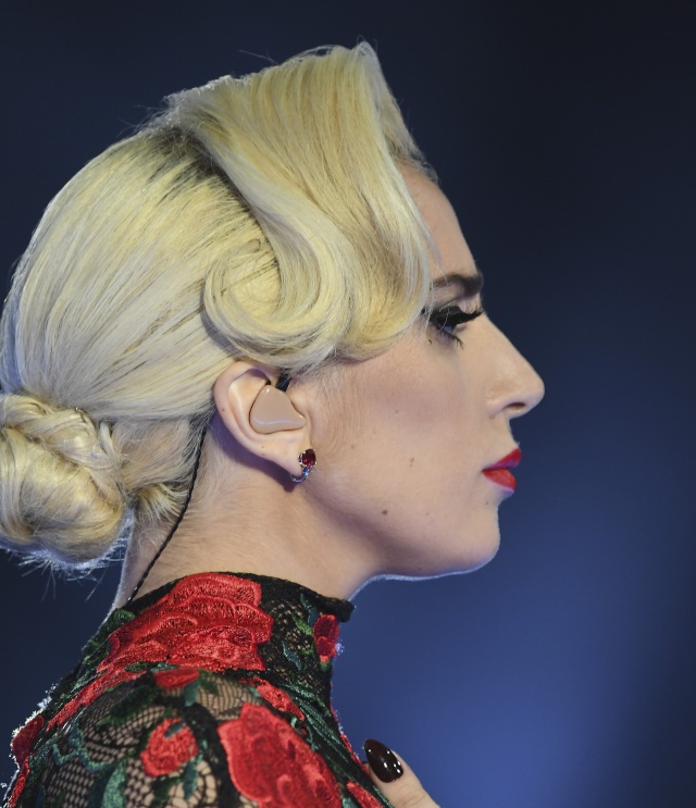 ¿Se está pasando Lady Gaga con la cirugía estética? ¿Se está pasando Lady Gaga con la cirugía estética?