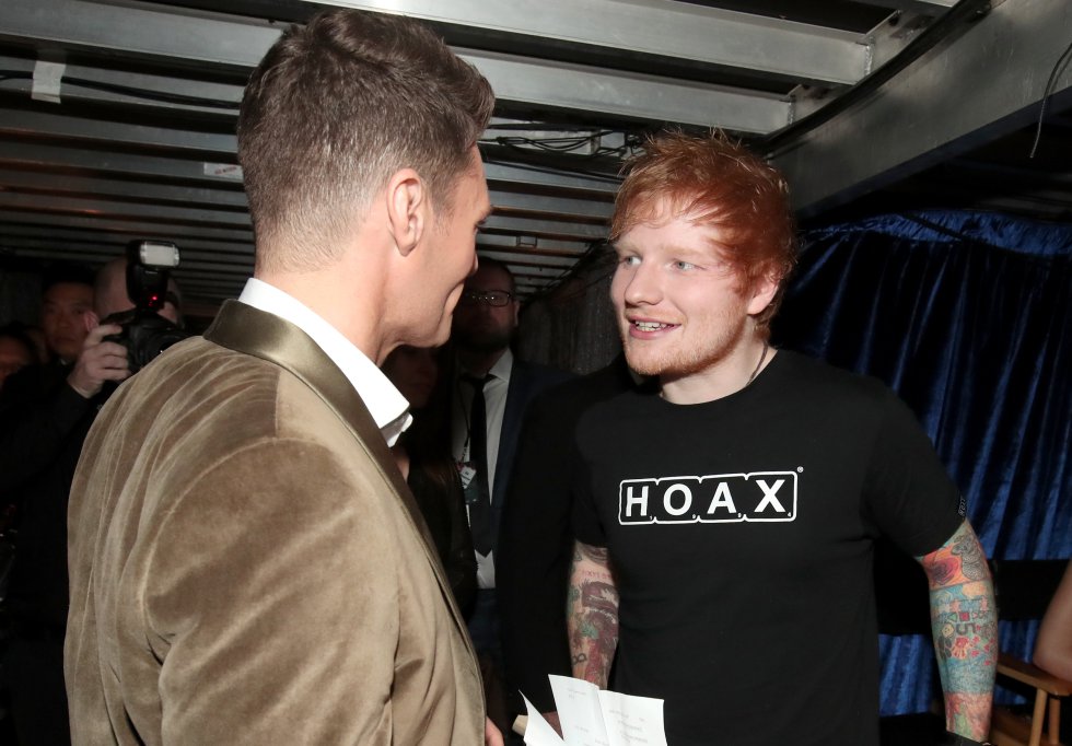 Ed Sheeran, un relaciones públicas en los Grammy 2017 Ed Sheeran, un relaciones públicas en los Grammy 2017