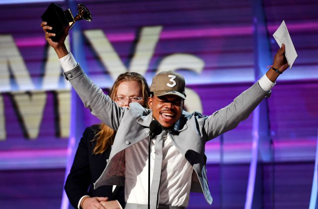 Los Grammys de la sencillez y lo bueno de la independencia Los Grammys de la sencillez y lo bueno de la independencia