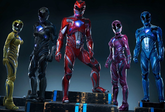 Los nuevos Power Rangers se enfrentan a Rita Repulsa Los nuevos Power Rangers se enfrentan a Rita Repulsa