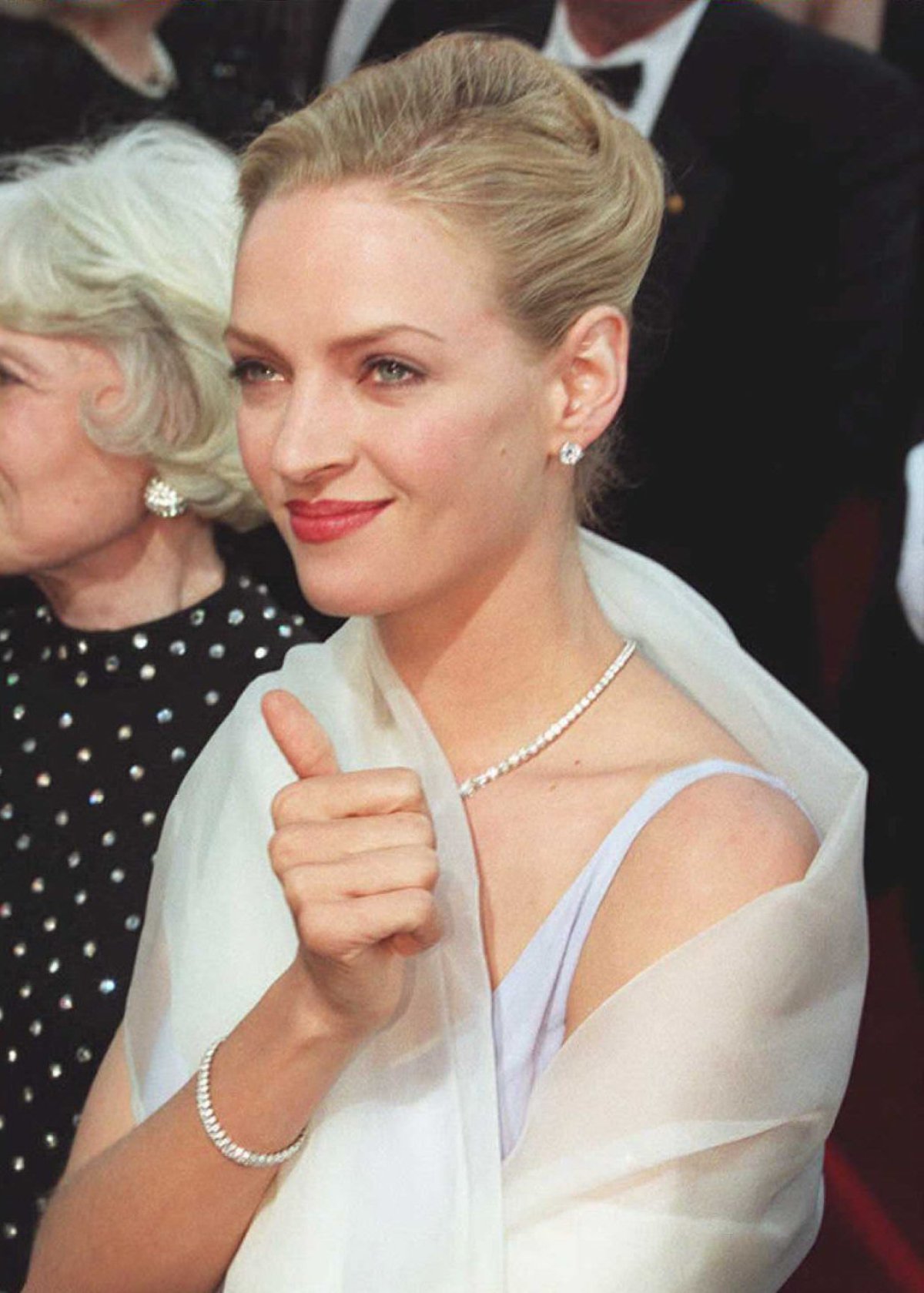 20 fotos de los Oscar de los 90 que te harán suspirar fuerte 20 fotos de los Oscar de los 90 que te harán suspirar fuerte