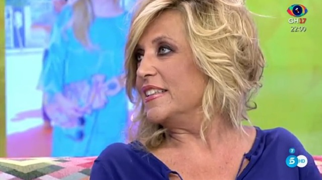 La que se ha liado con el chaleco de Lydia Lozano La que se ha liado con el chaleco de Lydia Lozano