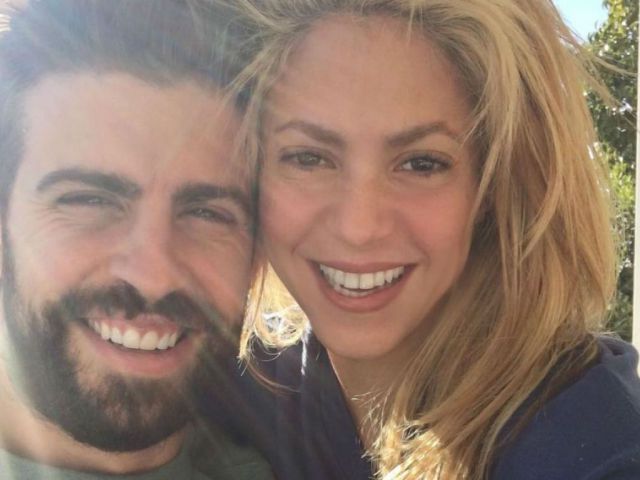 Shakira Shakira