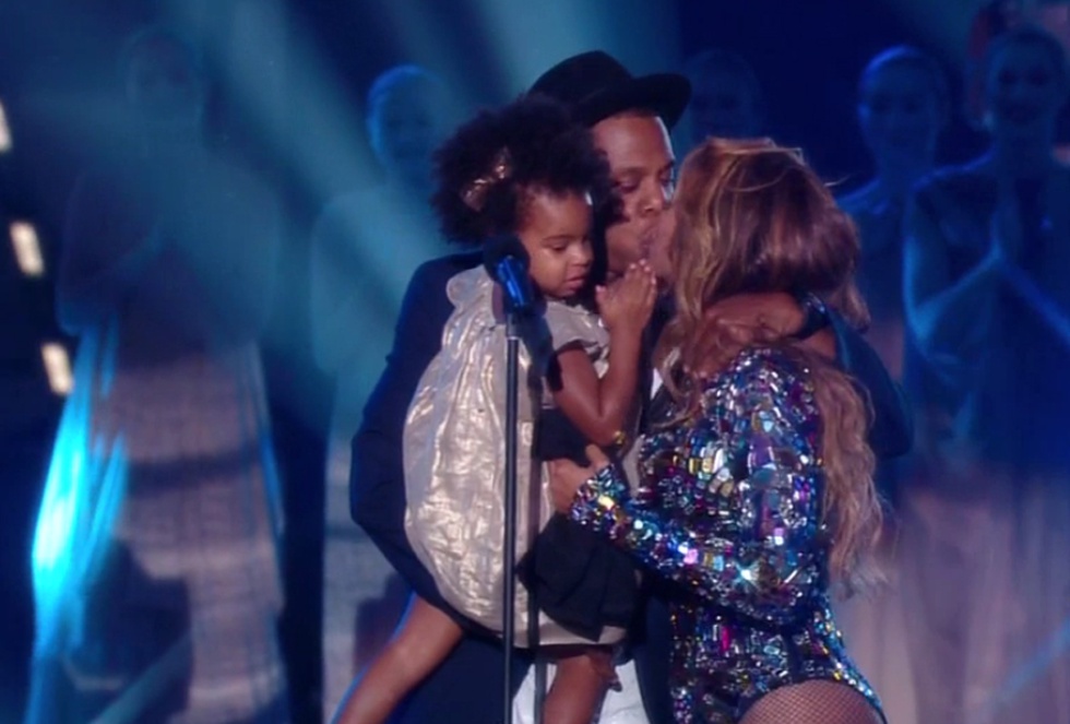 Los besos del mundo del pop que más nos han enamorado Los besos del mundo del pop que más nos han enamorado