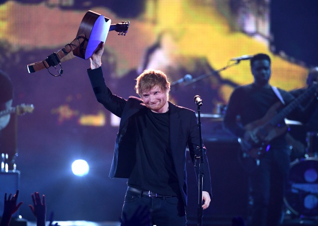 Taylor Swift cuenta como era Ed Sheeran antes de ser famoso Taylor Swift cuenta como era Ed Sheeran antes de ser famoso