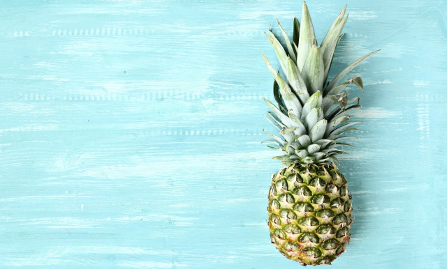 Estudiante pone una piña en una exposición… ¡y creen que es una obra de arte! Estudiante pone una piña en una exposición… ¡y creen que es una obra de arte!