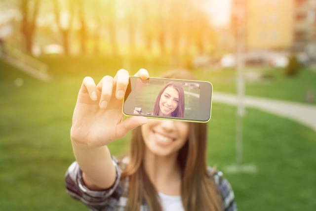 Instagram ya tiene filtros faciales al más puro estilo Snapchat Instagram ya tiene filtros faciales al más puro estilo Snapchat