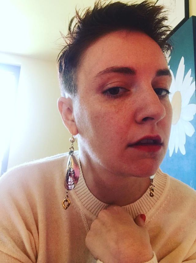 Lena Dunham apoya el ‘body positive’ con un desnudo Lena Dunham apoya el ‘body positive’ con un desnudo