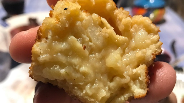 El dilema entre la croqueta o la tortilla se ha solucionado: nace la ‘croquertilla’ El dilema entre la croqueta o la tortilla se ha solucionado: nace la ‘croquertilla’