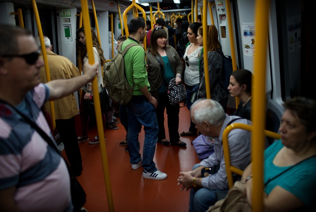La que se puede liar si te dejas el micro abierto en el metro La que se puede liar si te dejas el micro abierto en el metro