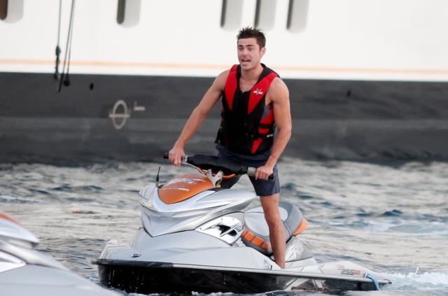 Estos son los deportes acuáticos que ya practica Zac Efron Estos son los deportes acuáticos que ya practica Zac Efron