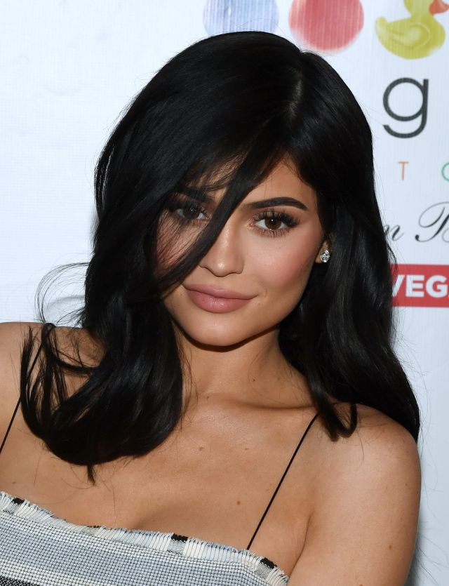 Nunca te imaginarías lo que ha ganado Kylie Jenner con su línea de cosmética Nunca te imaginarías lo que ha ganado Kylie Jenner con su línea de cosmética