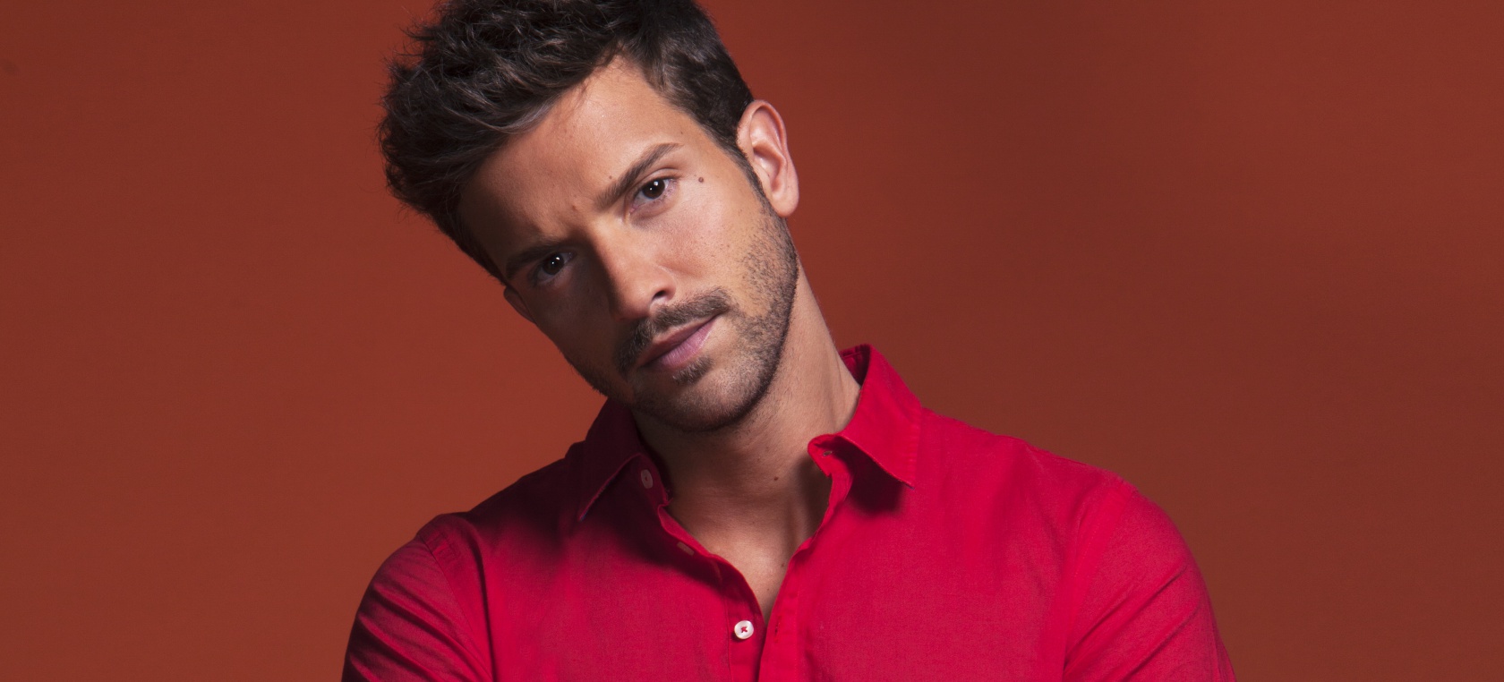 Pablo Alborán presenta sus dos nuevas canciones en LO+40 Pablo Alborán presenta sus dos nuevas canciones en LO+40