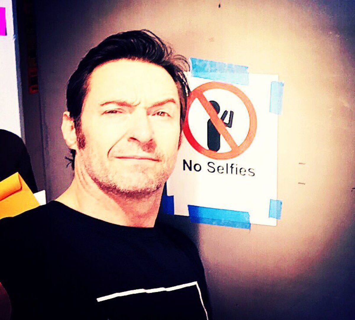 Nathan Fillion, Hugh Jackman y otros que desafiaron la ley Nathan Fillion, Hugh Jackman y otros que desafiaron la ley