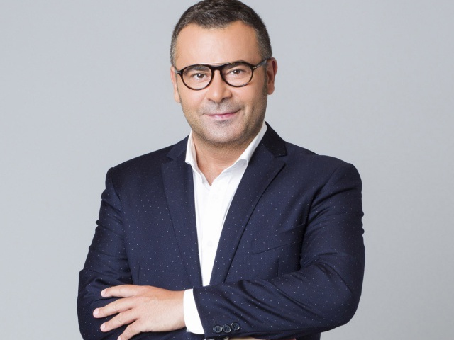 Jorge Javier Vázquez se dedica a responder a sus haters, ¿qué le ocurre al presentador? Jorge Javier Vázquez se dedica a responder a sus haters, ¿qué le ocurre al presentador?