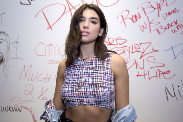 Antes de Dua Lipa, otras lo intentaron en la música