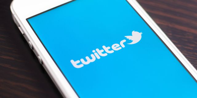 Twitter Twitter