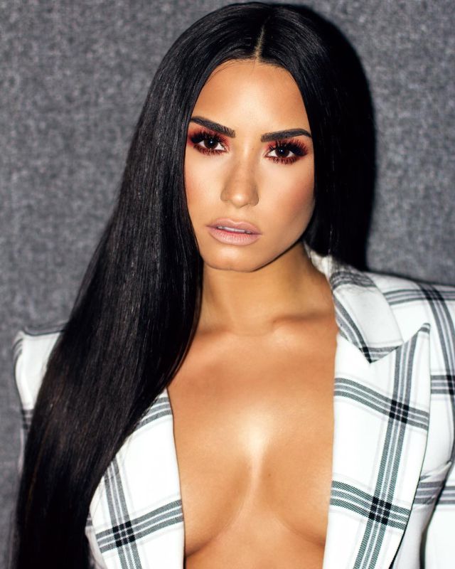 Fonsi y Demi Lovato, Morat y Juanes, Sia: ¿a qué candidatos apoyas? Fonsi y Demi Lovato, Morat y Juanes, Sia: ¿a qué candidatos apoyas?