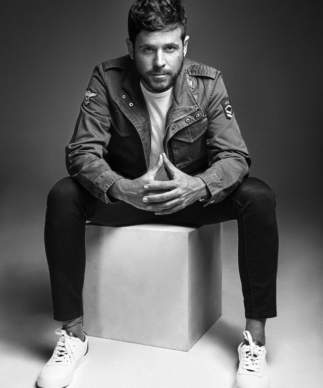 Pablo López regresa con ‘El Patio’, una desgarradora balada que no te dejará indiferente Pablo López regresa con ‘El Patio’, una desgarradora balada que no te dejará indiferente