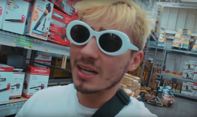 Youtuber Youtuber