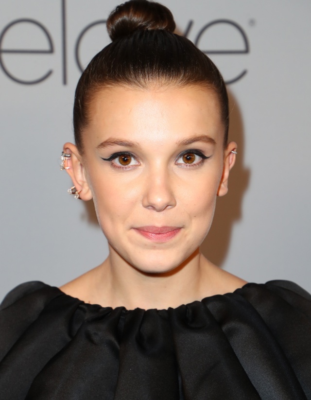 Millie Bobby Brown empieza a olvidarse de Stranger Things Millie Bobby Brown empieza a olvidarse de Stranger Things