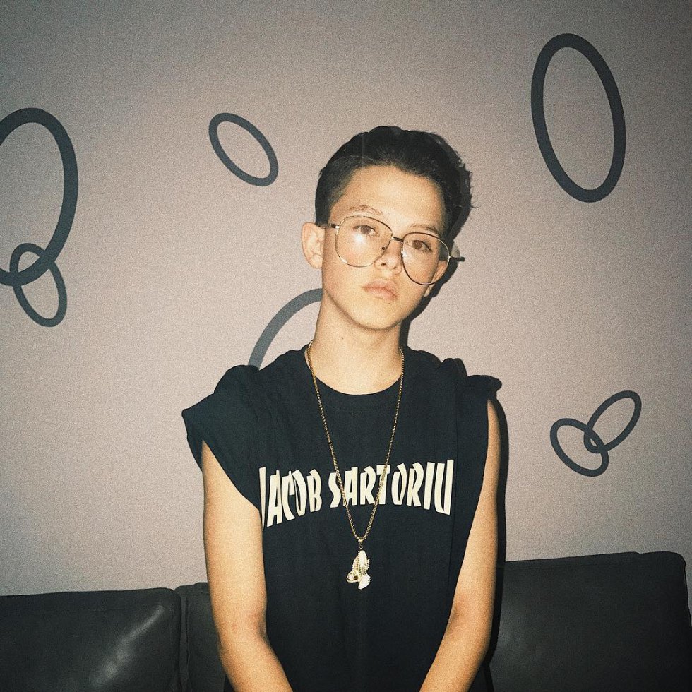 Este es el cantante del que parece haberse enamorado la prota de ‘Stranger Things’ Este es el cantante del que parece haberse enamorado la prota de ‘Stranger Things’