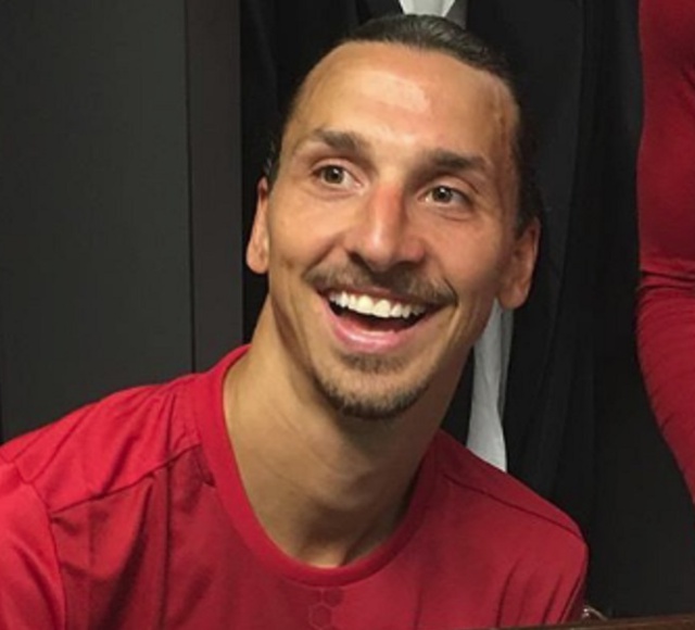 Ibrahimovic Sorprende Al Mostrar Su Nuevo Y Espectacular Tatuaje