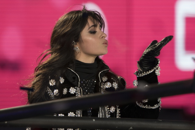 Camila ‘camina’ por delante de los Pablos en las listas de ventas Camila ‘camina’ por delante de los Pablos en las listas de ventas