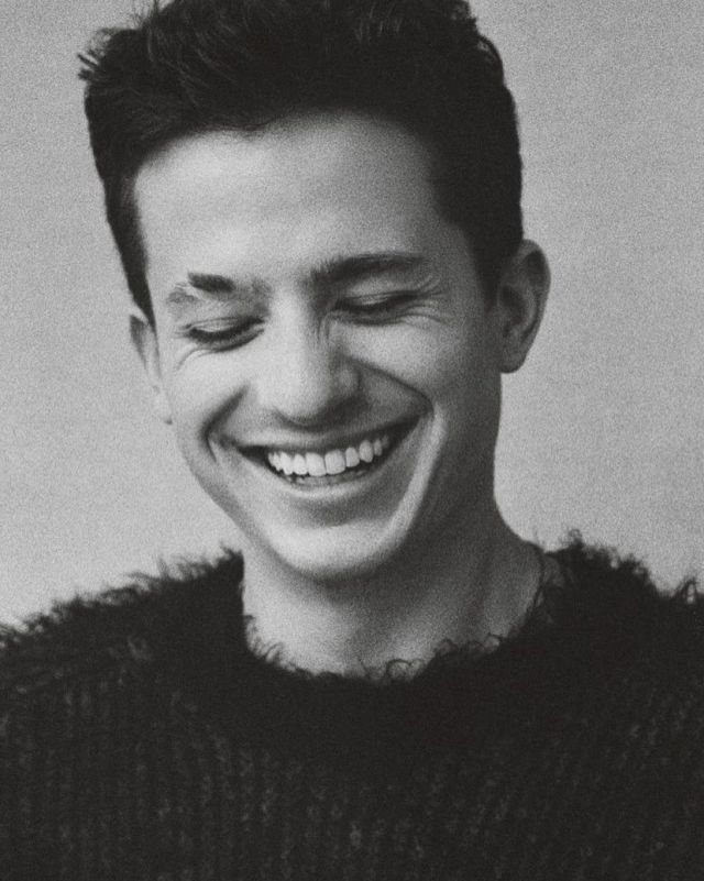 Charlie Puth, Camila Cabello y Ed Sheeran, entre los favoritos para el Nº 1 este sábado Charlie Puth, Camila Cabello y Ed Sheeran, entre los favoritos para el Nº 1 este sábado