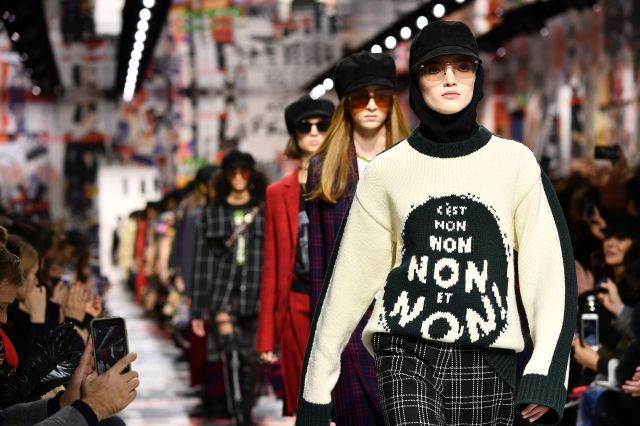 Dior recupera uno de sus clásicos favoritos de las 'celebs' Dior recupera uno de sus clásicos favoritos de las 'celebs'