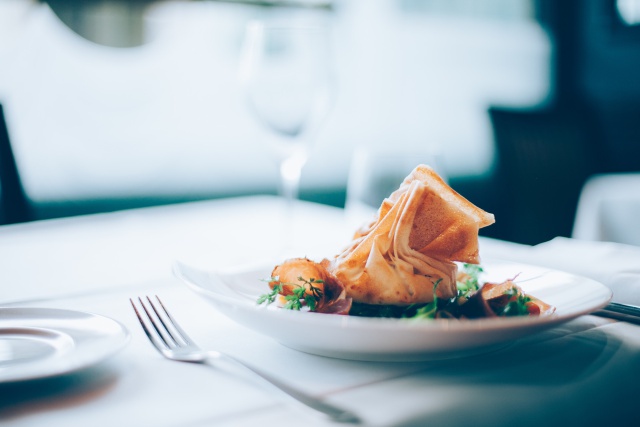El mensaje viral que una mujer encontró en su plato en el restaurante El mensaje viral que una mujer encontró en su plato en el restaurante