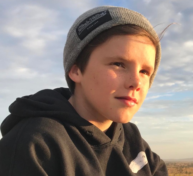 El tercer hijo de David Beckham, ¿miembro de un nuevo grupo de K-Pop? El tercer hijo de David Beckham, ¿miembro de un nuevo grupo de K-Pop?