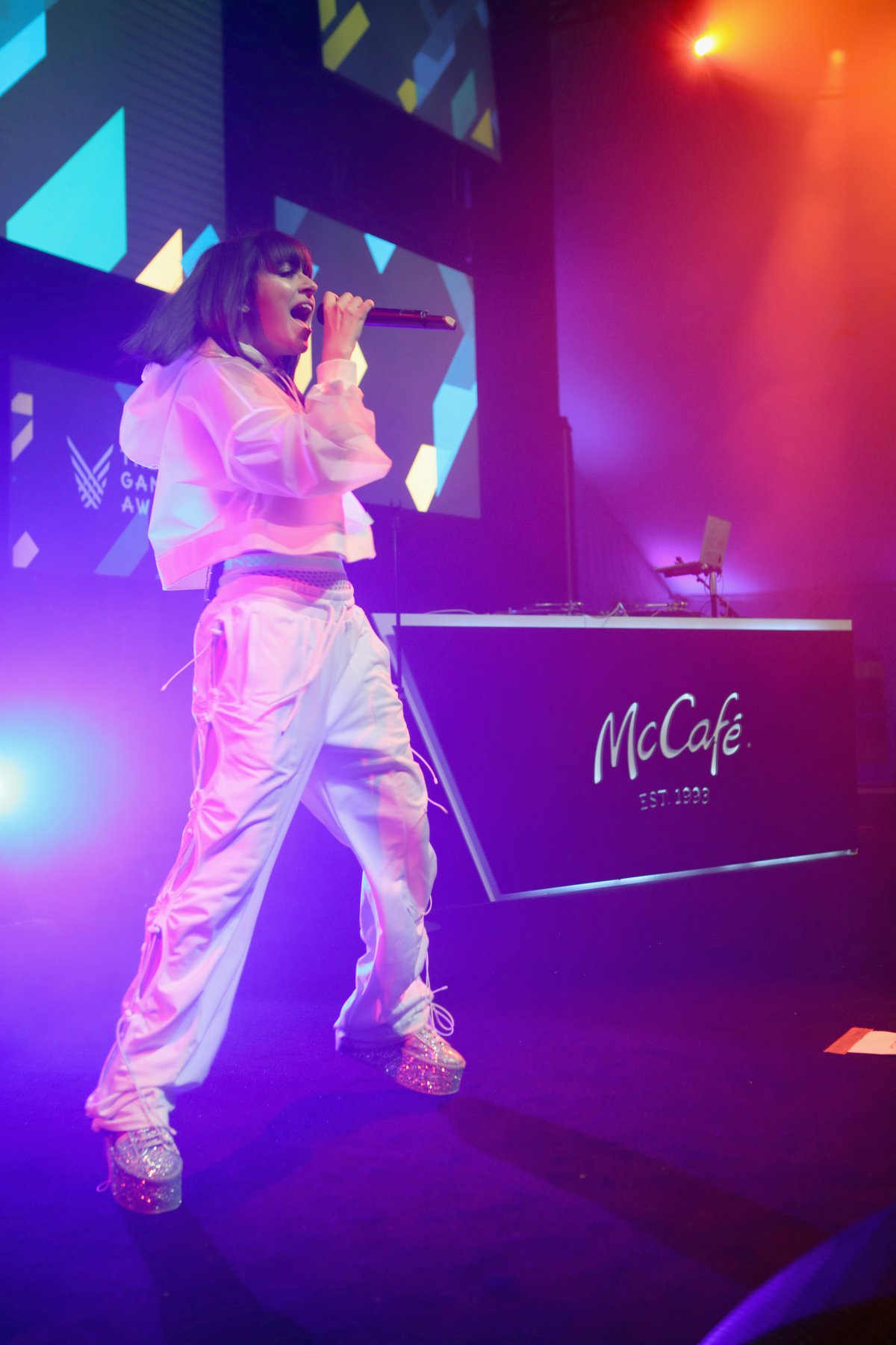 Así ha refinado su estilo Charli XCX Así ha refinado su estilo Charli XCX